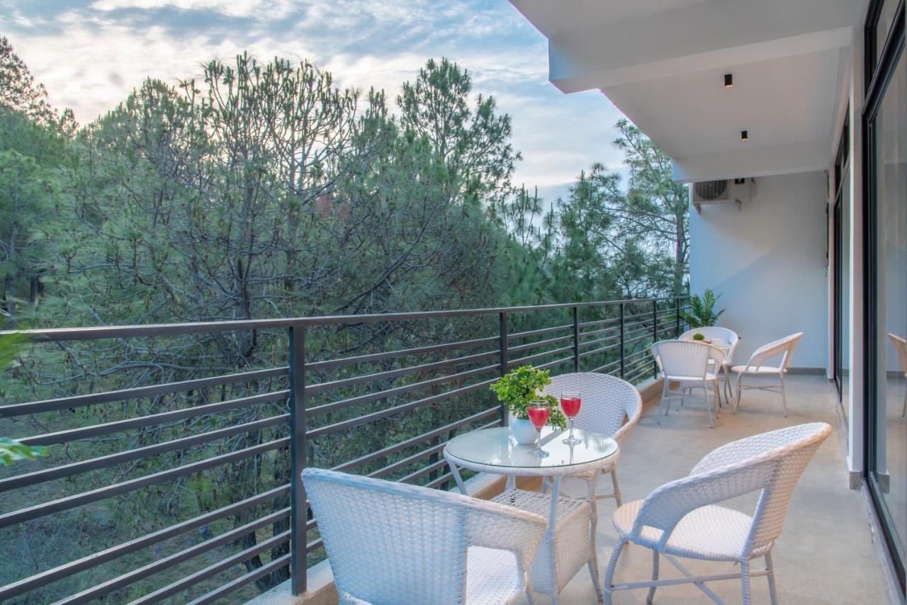 Апартаменты Hillcrest Uphills Касаули Экстерьер фото